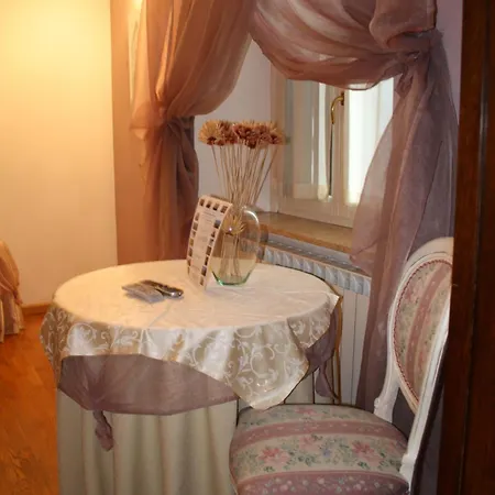 City'S House Guest House Bergamo Exterior photo